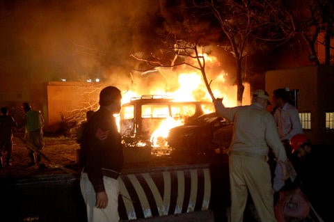 Bomba en hotel en Pakistán deja al menos 4 muertos