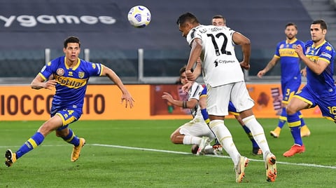 Sandro y De Ligt salvan al Juventus ante el Parma