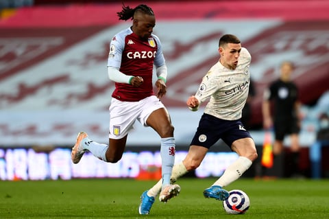 Manchester City resiste ante Aston Villa, un paso más hacia el título de la Premier