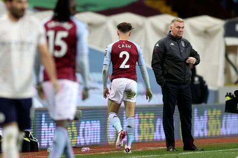 Manchester City resiste ante Aston Villa, un paso más hacia el título de la Premier