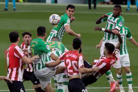 Betis de Lainez aguanta el empate ante el Athletic Club