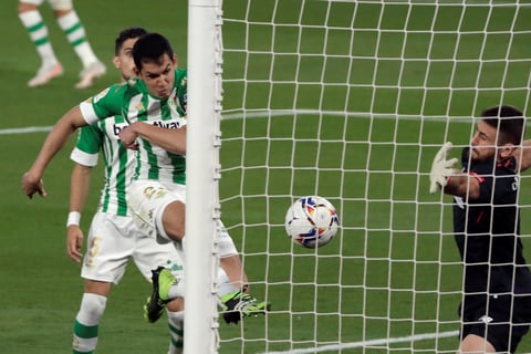 Betis de Lainez aguanta el empate ante el Athletic Club