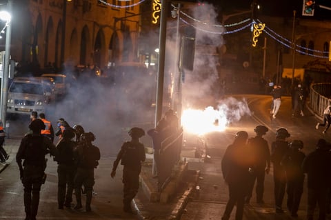 Se registran altercados entre palestinos y Policía de Israel