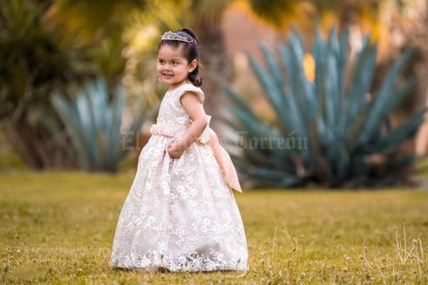 24042021 Valeria Torres González celebrando 3 años de vida.