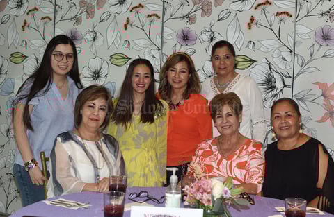 27042021 Valeria, Gina, Norma Angélica, Norma, 'Coco', Malena y Gretel.