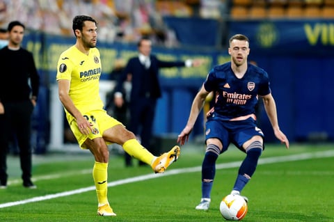 Villarreal derrota al Arsenal en la ida de semifinales de la Europa League