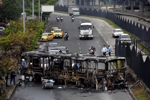 Heridos de protestas en Colombia avivan críticas contra represión