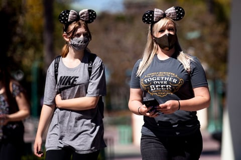 Disneyland reabre sus puertas