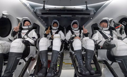 Vuelve a la Tierra nave de SpaceX con cuatro astronautas