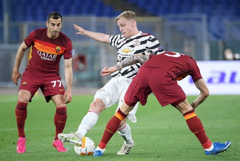 Manchester United frena a la Roma en la Europa League y logra su primera final en 4 años