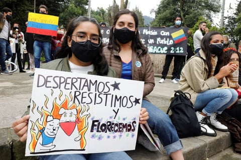 Rechazan violencia y llaman a diálogo en Colombia