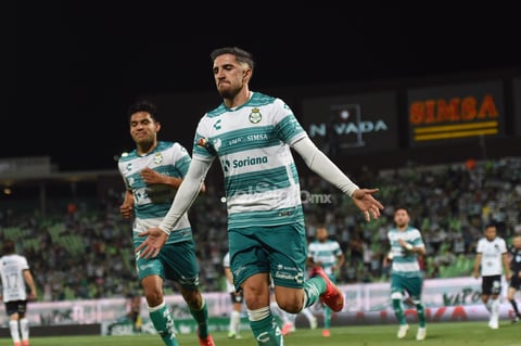Santos Laguna golea al Querétaro y avanza a cuartos de final