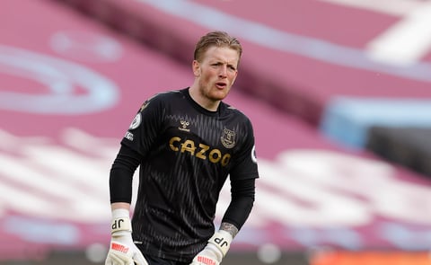 Everton amarga al West Ham y lo aleja de la Champions
