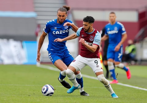 Everton amarga al West Ham y lo aleja de la Champions