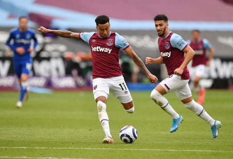Everton amarga al West Ham y lo aleja de la Champions