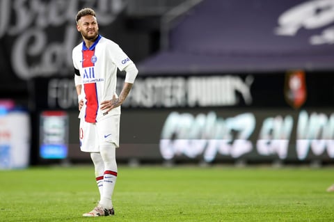 PSG se aleja del liderato de la Ligue 1 tras empate con Rennes