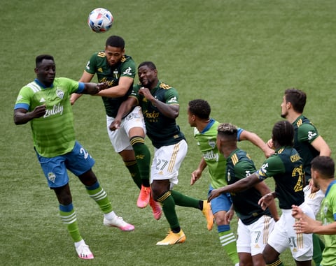 Raúl Ruidíaz y Fredy Montero sellan triunfo Seattle Sounders ante Portland Timbers