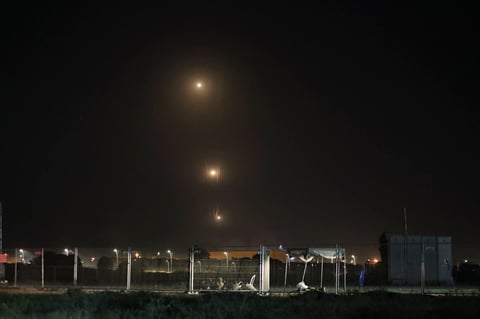 Emprende Israel ataques contra Gaza