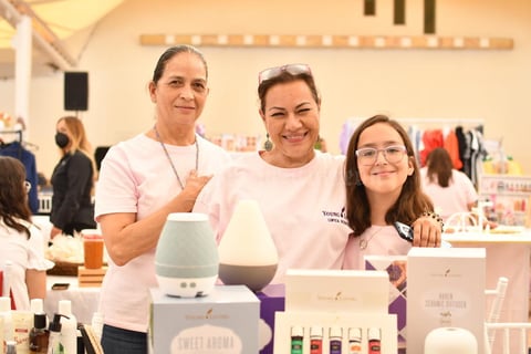 12052021 Irma Torres, Lupita Rodríguez y Mayela Braña.