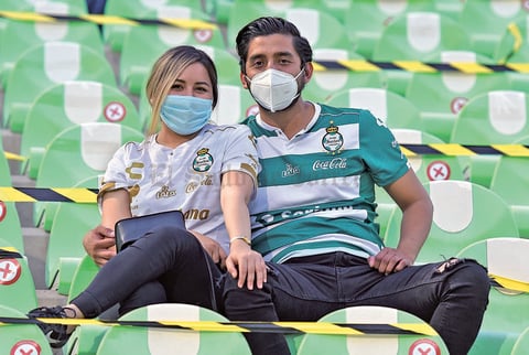 12052021 Salvador Garza y Sofía Torres.