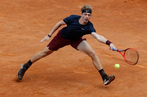 Anuló dos bolas de partido este jueves ante el canadiense Denis Shapovalov 