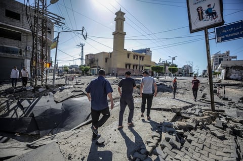 Israel inicia bombardeos desde tierra y aire en Franja de Gaza