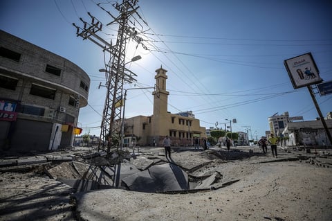 Israel inicia bombardeos desde tierra y aire en Franja de Gaza