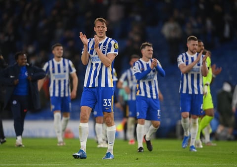 Brighton remonta ante el Manchester City en la Premier League