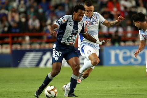 Empatan sin goles Pachuca y Cruz Azul en semifinal de ida