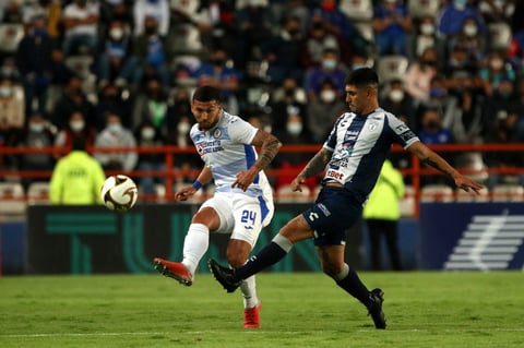 Empatan sin goles Pachuca y Cruz Azul en semifinal de ida