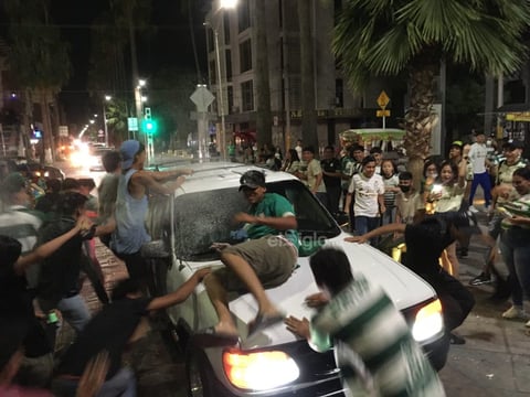 'Santosmanía' regresa a La Laguna para celebrar ventaja ante Puebla