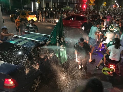 'Santosmanía' regresa a La Laguna para celebrar ventaja ante Puebla