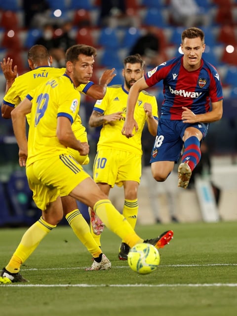 Levante y Cádiz terminan su temporada con empate