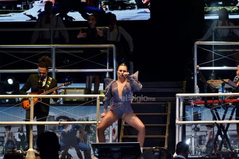 Para la llamada 'Josa' también se trató de su retorno a los escenarios presenciales, ya que el 14 de marzo de 2020 dio un concierto privado que se volvería el último, hasta ahora, debido a la crisis sanitaria.