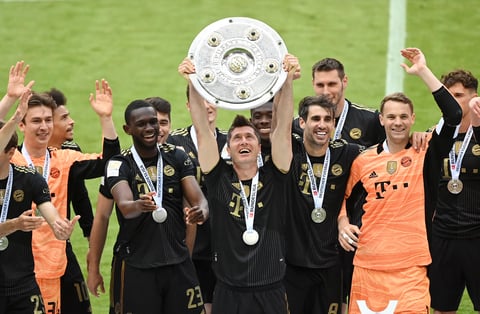 Bayern de Múnich recibe título de la Bundesliga