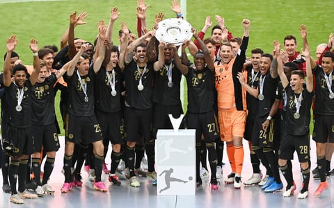 Bayern de Múnich recibe título de la Bundesliga