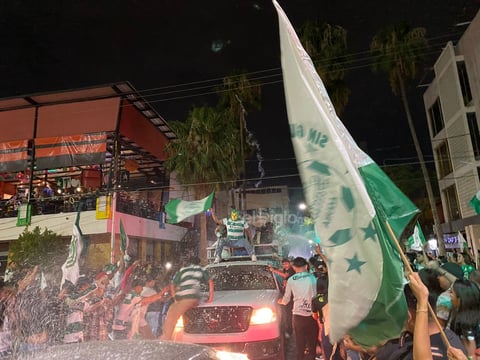 Laguneros festejan pase de Santos Laguna a la final del Guardianes 2021