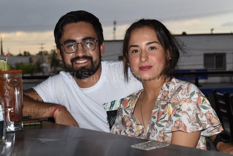 26052021 Roberto y Paty.