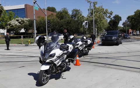 Luto y alerta por tiroteo en el centro de San José en California