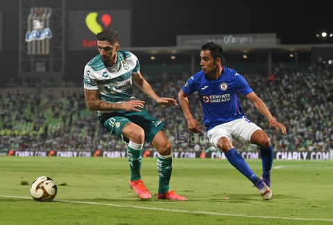 Santos Laguna cae ante Cruz Azul en la ida de la final del Guardianes 2021