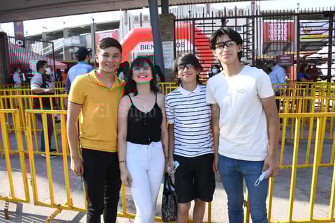 28052021 Cristian, Zania, Alex y Rigo.