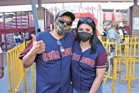 28052021 Miguel Ángel Rodríguez Calderón y Elizabeth Rodríguez.