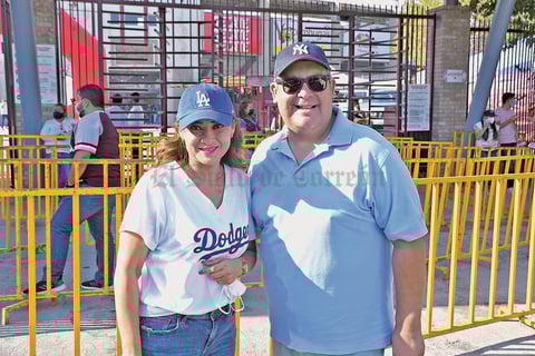 28052021  Vianey Pimentel y David Rivera.
