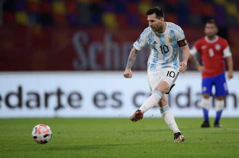 Empata Chile a Argentina en eliminatorias para Mundial de Qatar 2022