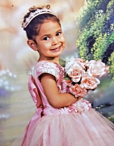 05062021 Sofía Alejandra en su presentación religiosa al cumplir 3 años.