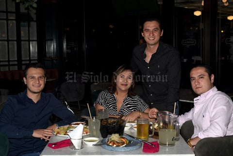 08062021 Estela Hernández, Eder Ávila, Doroteo Ávila, Ivo Ávila.