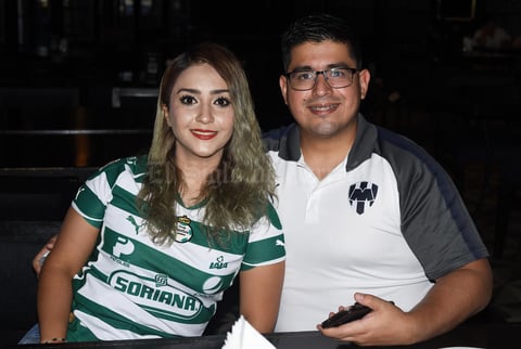10062021  Karen Muñoz y Carlos Reyna.