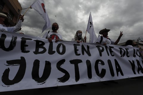 Conmemoran 50 años del 'Halconazo' con marcha en CDMX