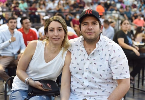 11062021 Ana Lourdes y Diego.