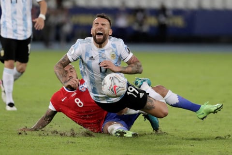 Messi anota pero Argentina y Chile igualan en Grupo A